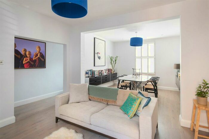 2 Bedroom Terraced House To Rent In Vallance Road, London, E2