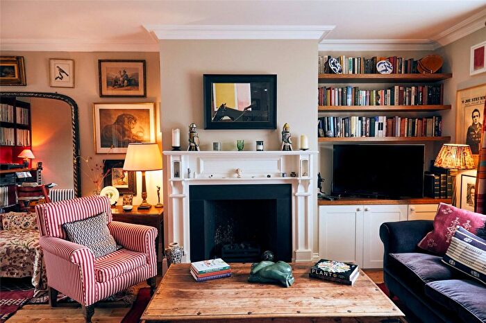 3 Bedroom Terraced House To Rent In Latimer Road, Notting Hill, London, W10