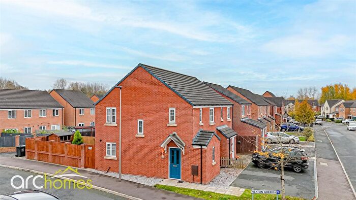 3 Bedroom Semi Detached House For Sale In Heaton Green, Leigh, WN7