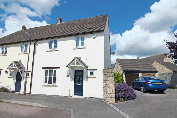 3 Bedroom Semi Detached House For Sale In Beddome Way, Bourton-On-The-Water, Cheltenham, GL54