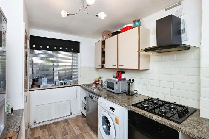 3 Bedroom Terraced House For Sale In Blackstock Road, Sheffield, South Yorkshire, S14