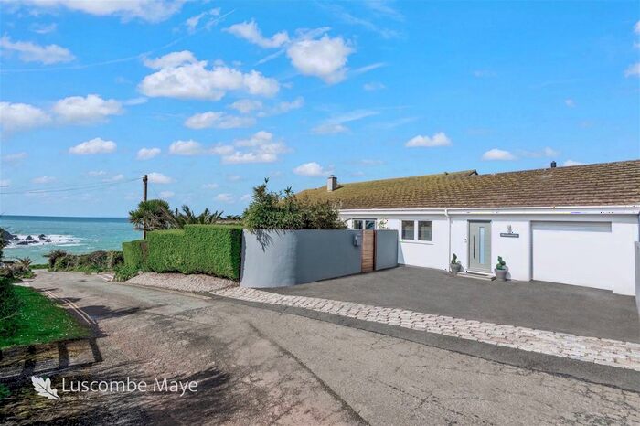 4 Bedroom Bungalow For Sale In Ringmore Drive, Bigbury On Sea, Kingsbridge, TQ7