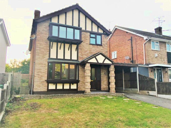 4 Bedroom Detached House To Rent In Thundersley Park Road, Benfleet, SS7