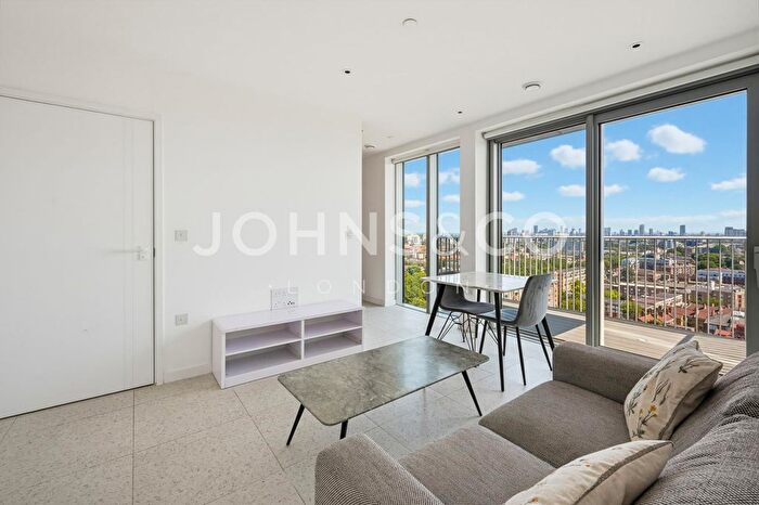 Studio To Rent In Jaquard Point, Tapestry Way, London, E1
