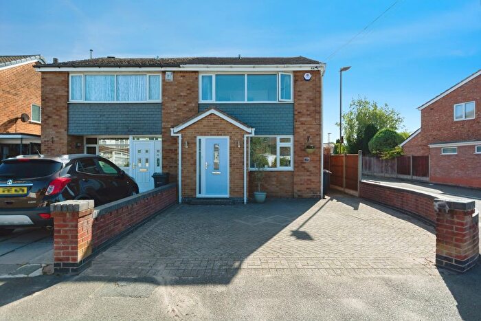 3 Bedroom Semi-Detached House For Sale In Granton Road, Birmingham, West Midlands, B14