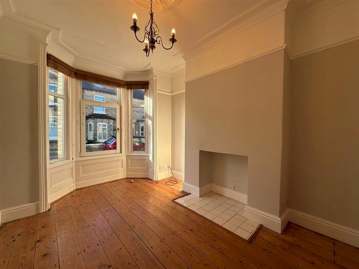 2 Bedroom Property To Rent In Russell Street, York, YO23
