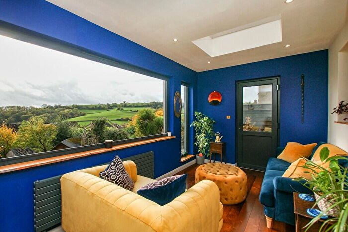 4 Bedroom Semi-Detached House For Sale In Napier Road, Upper Weston, Bath, BA1