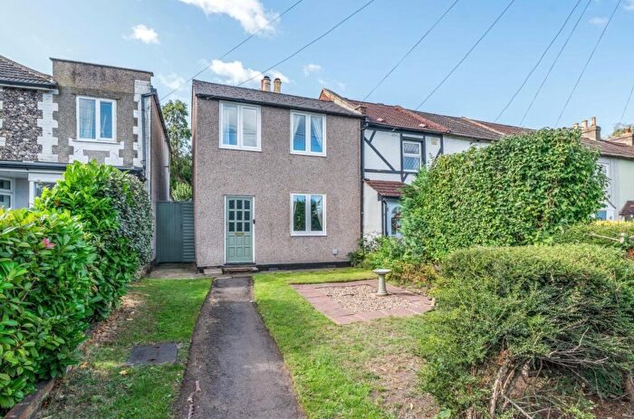 3 Bedroom End Of Terrace House For Sale In Croydon Road, Keston, Kent, BR2