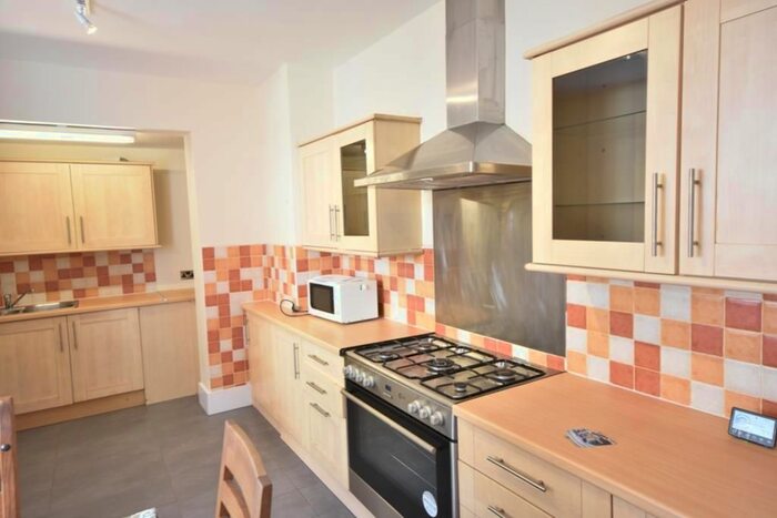 5 Bedroom Terraced House To Rent In Holly Avenue, Jesmond, Newcastle Upon Tyne, NE2