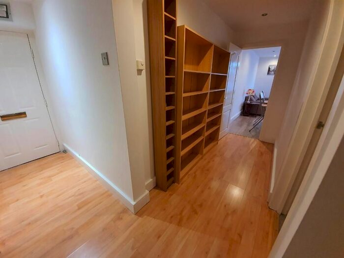 1 Bedroom Flat To Rent In Virginia Court, Eleanor Close, London, SE16