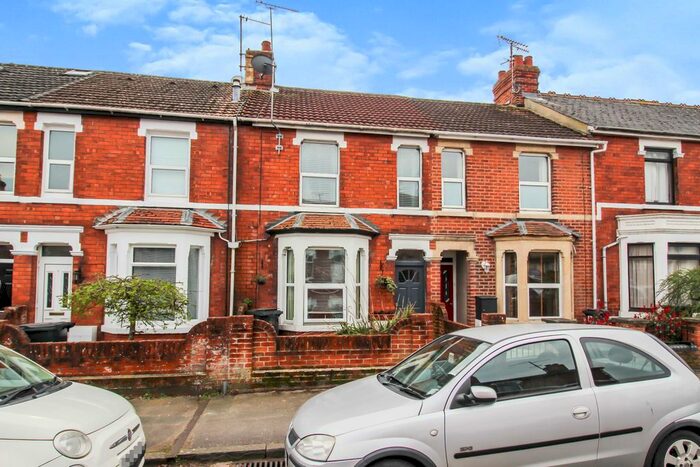 2 Bedroom Terraced House To Rent In Evelyn Street, Old Town, Swindon, SN3