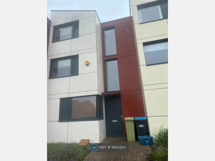 3 Bedroom Terraced House To Rent In Milland Way, Oxley Park, Milton Keynes, MK4