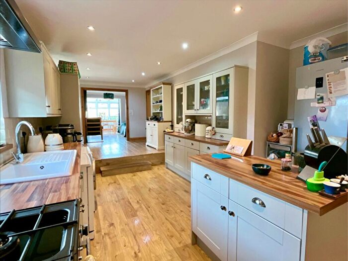 5 Bedroom Detached House For Sale In Reigit Lane, Murton, Swansea, SA3