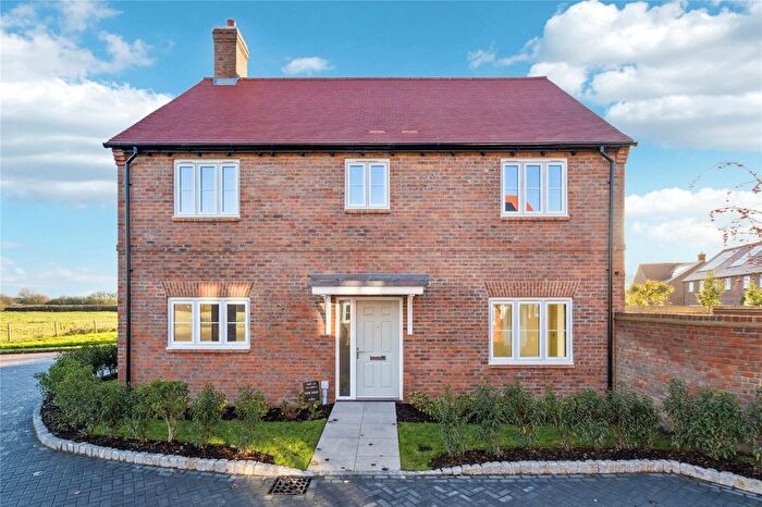 4 Bedroom Detached House For Sale In Rectory Woods, Ickford, Aylesbury, Buckinghamshire, HP18