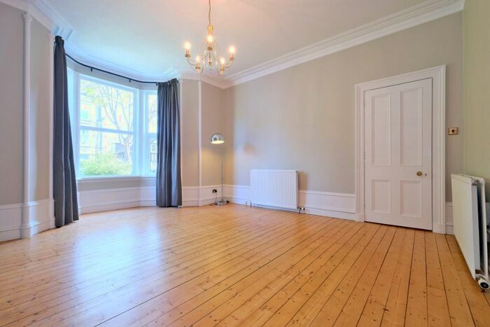 2 Bedroom Flat To Rent In Forest Avenue, West End, Aberdeen, AB15