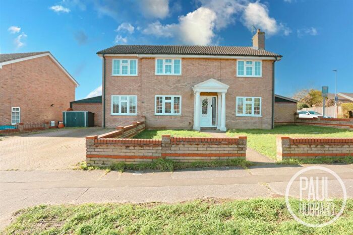 5 Bedroom Detached House For Sale In Long Meadow Walk, Carlton Colville, NR33