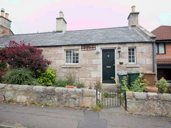 2 Bedroom Semi-Detached House To Rent In Duddingston Mills, Edinburgh, EH8