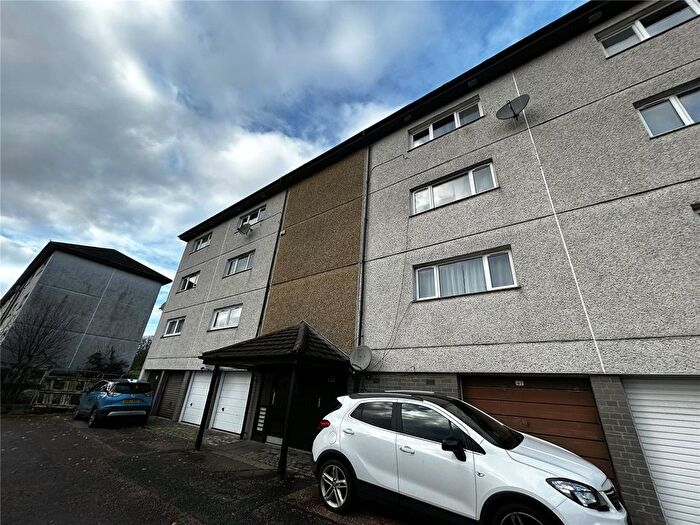 2 Bedroom Flat For Sale In Victoria Street, Livingston, West Lothian, EH54