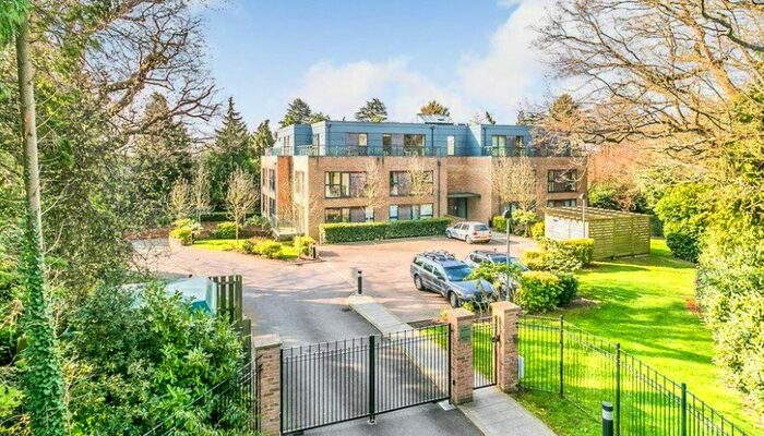 2 Bedroom Property To Rent In Vista Apartments, Dunloran Park, Tunbridge Wells, TN2