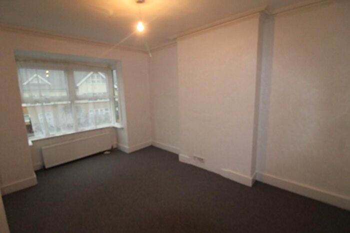 1 Bedroom Flat To Rent In Grant Road, Croydon, CR0