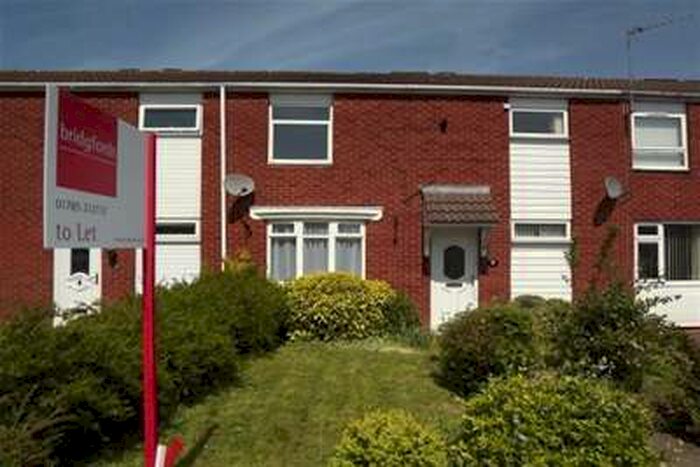 3 Bedroom House To Rent In Trent Close, Stafford ST17