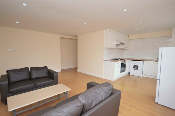 1 Bedroom Apartment To Rent In St Andrews Street, Kettering, NN16