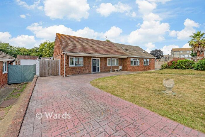 2 Bedroom Semi-Detached Bungalow For Sale In Killick Road, Hoo, Rochester, Kent, ME3