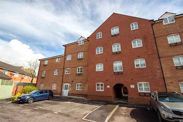 2 Bedroom Flat To Rent In Snowberry Close, Bradley Stoke, Bristol, BS32