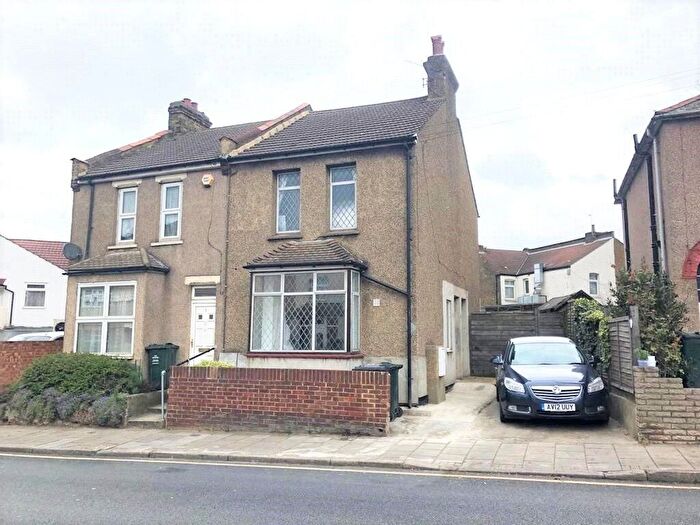 1 Bedroom Apartment To Rent In Park Road, Dartford, Kent, DA1