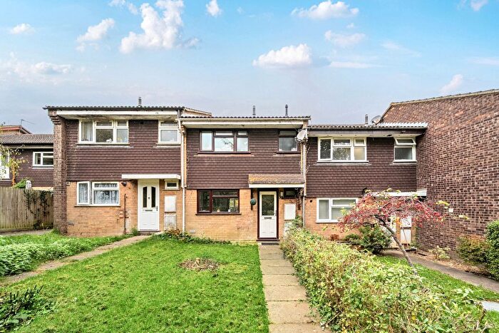 3 Bedroom Terraced House For Sale In Panters, Hextable, Swanley, BR8