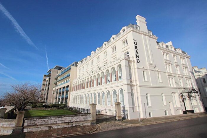 1 Bedroom Apartment To Rent In The Hoe, Plymouth, PL1