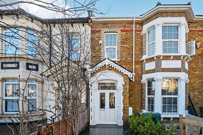 4 Bedroom Terraced House For Sale In Lennard Road, Penge, London, SE20