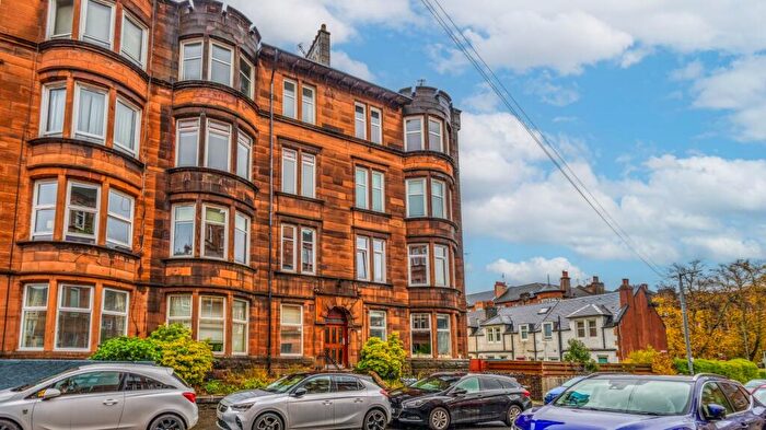 2 Bedroom Flat For Sale In Mount Stuart Street, Flat /, Shawlands, Glasgow, G41