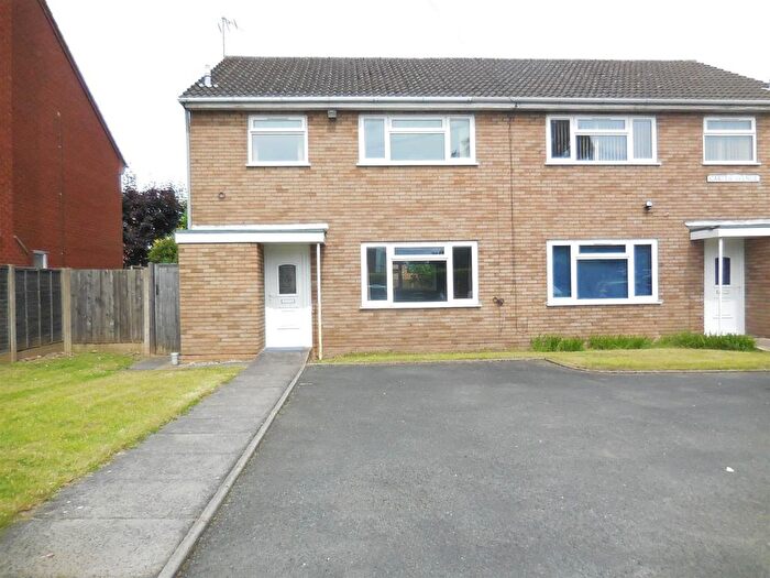 3 Bedroom Semi-detached House To Rent In Carter Avenue, Codsall, Wolverhampton, WV8