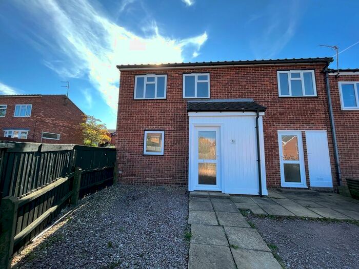 3 Bedroom Semi-Detached House To Rent In Dieppe Way, Melton Mowbray, LE13