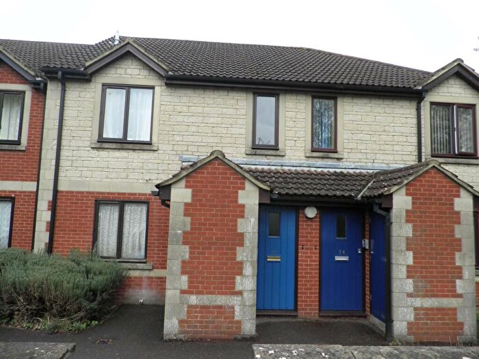 1 Bedroom Flat To Rent In Portland Place, Frome, Somerset, BA11