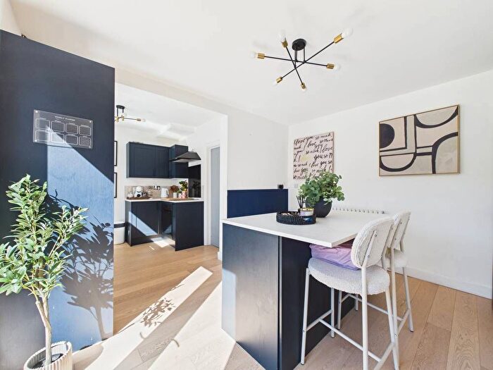 3 Bedroom Terraced House For Sale In Southfield Avenue, Kingswood, Bristol, BS15