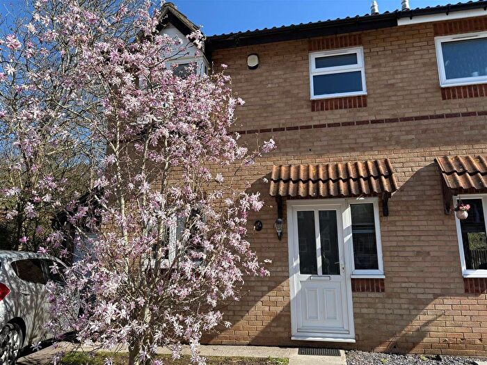 3 Bedroom Semi Detached House To Rent In Gregory Court, Bristol, BS30