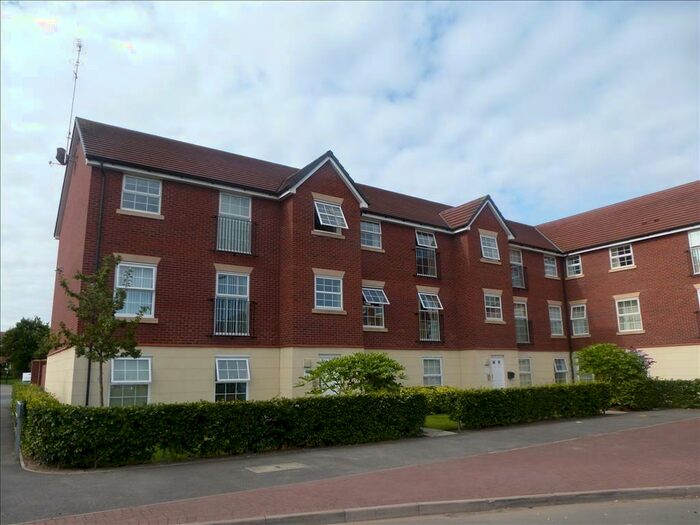2 Bedroom Flat To Rent In Naylor Road, Rivacre Village, Ellesmere Port, Cheshire, CH66