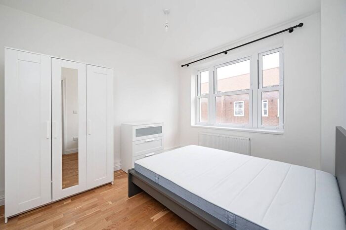 1 Bedroom Flat To Rent In Turin Street, Bethnal Green, London, E2