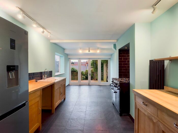 4 Bedroom Terraced House To Rent In Hollingbury Park Avenue, Brighton BN1