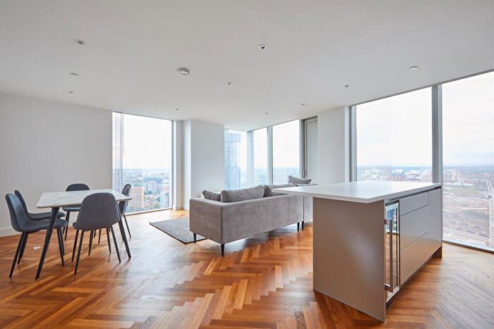 2 Bedroom Apartment To Rent In South Tower, Owen Street, M15