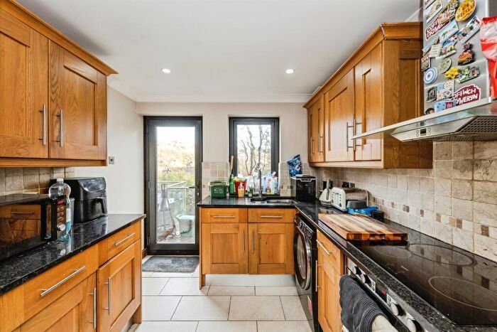 3 Bedroom Detached House For Sale In Ffordd Taliesin, Killay, Swansea, SA2