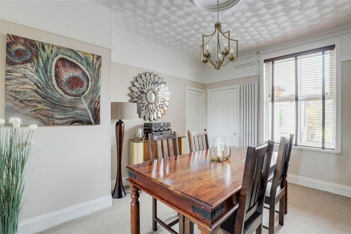 3 Bedroom End Of Terrace House For Sale In Highbury Road, Bulwell, Nottinghamshire, NG6
