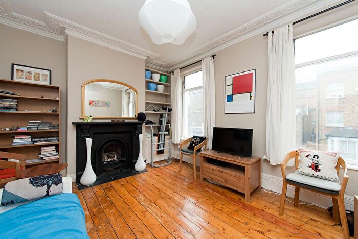 1 Bedroom Flat To Rent In Crossley Street, London, N7