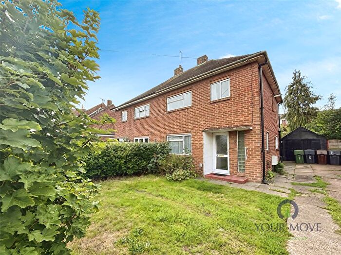 3 Bedroom Detached House To Rent In Housman Close, Bromsgrove, Worcestershire, B60