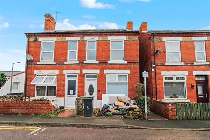 2 Bedroom House To Rent In Willoughby Street, Nottingham, NG9