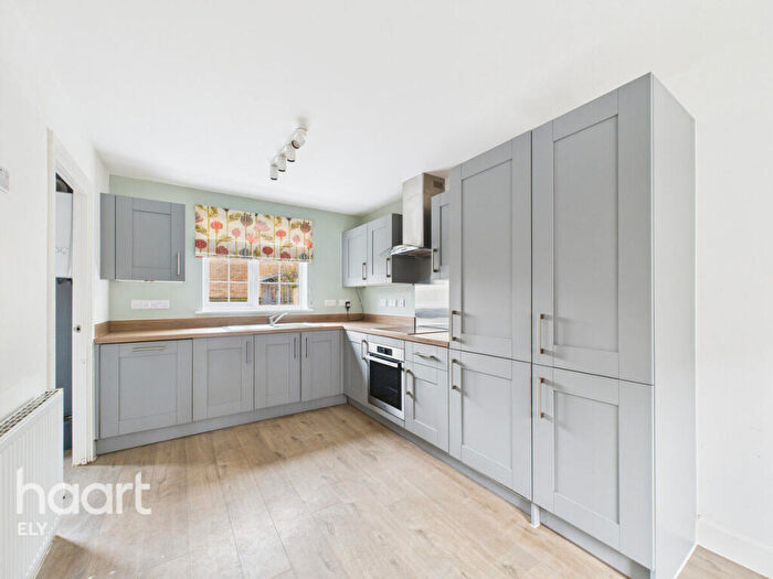 3 Bedroom Detached House For Sale In Stimpson Street, Sutton, CB6