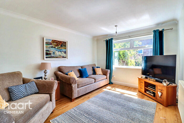 3 Bedroom End Of Terrace House For Sale In Bowleaze, Cwmbran, NP44