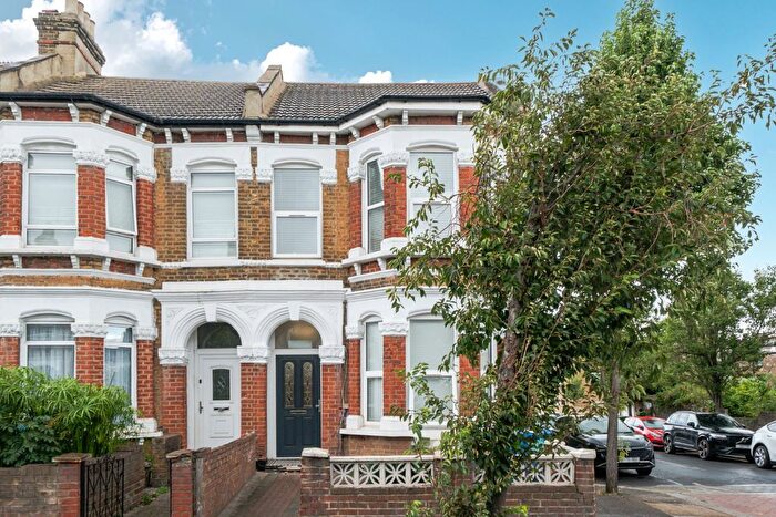 Property To Rent In East Dulwich Grove, East Dulwich, London, SE22